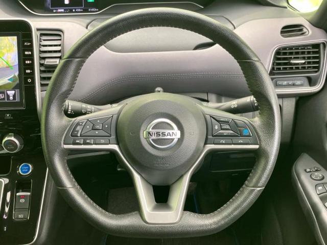 セレナ ｅパワーハイウェイスターＶ　保証書／純正　１０インチ　ＳＤナビ／フリップダウンモニター　純正　１１インチ／インテリジェントルームミラー／エマージェンシーブレーキ／両側電動スライドドア／アラウンドビューモニター　全周囲カメラ（16枚目）