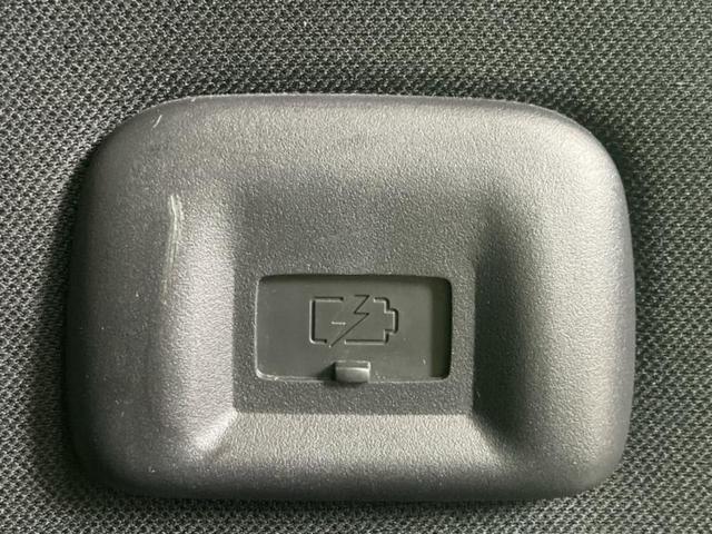 セレナ ｅパワーハイウェイスターＶ　保証書／純正　１０インチ　ＳＤナビ／フリップダウンモニター　純正　１１インチ／インテリジェントルームミラー／エマージェンシーブレーキ／両側電動スライドドア／アラウンドビューモニター　全周囲カメラ（49枚目）