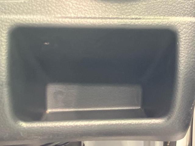 キャリイトラック ４ＷＤ　ＫＣ　保証書／ＡＢＳ／横滑り防止装置／アイドリングストップ／禁煙車／エアバッグ　運転席／エアバッグ　助手席／パワーステアリング／ワンオーナー／マニュアルエアコン／取扱説明書／ユーザー買取車／三方開／ラジオ（31枚目）