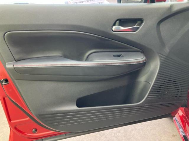 オーラ ニスモ　保証書／純正　９インチ　ＳＤナビ／インテリジェントルームミラー／エマージェンシーブレーキ／シートヒーター　前席／アラウンドビューモニター／車線逸脱防止支援システム／プロパイロット　衝突被害軽減システム（21枚目）