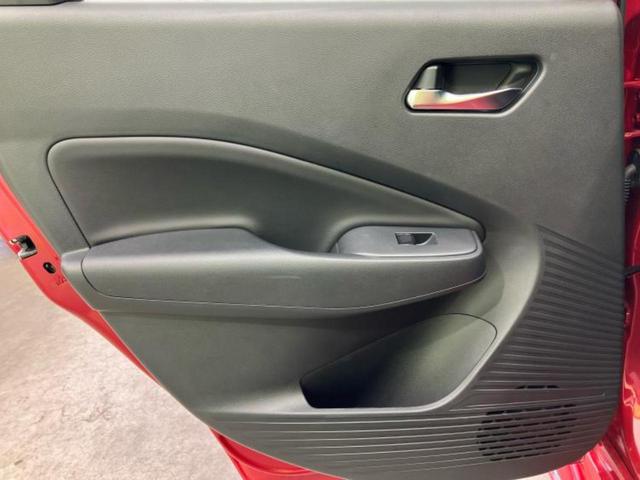 オーラ ニスモ　保証書／純正　９インチ　ＳＤナビ／インテリジェントルームミラー／エマージェンシーブレーキ／シートヒーター　前席／アラウンドビューモニター／車線逸脱防止支援システム／プロパイロット　衝突被害軽減システム（22枚目）