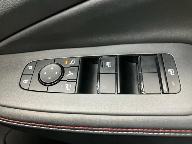 オーラ ニスモ　保証書／純正　９インチ　ＳＤナビ／インテリジェントルームミラー／エマージェンシーブレーキ／シートヒーター　前席／アラウンドビューモニター／車線逸脱防止支援システム／プロパイロット　衝突被害軽減システム（27枚目）