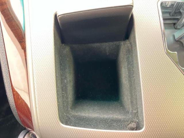 アルファード ２４０Ｓ　純正　８インチ　ＳＤナビ／フリップダウンモニター／両側電動スライドドア／ヘッドランプ　ＬＥＤ／ＥＴＣ／ＥＢＤ付ＡＢＳ／横滑り防止装置／エアバッグ　運転席／エアバッグ　助手席／エアバッグ　サイド（34枚目）