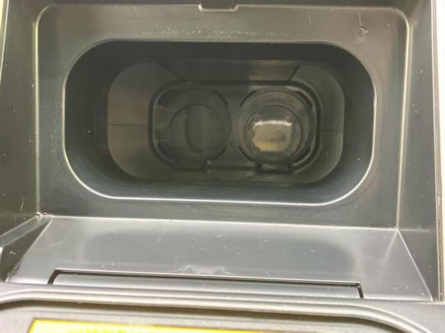 アルファード ２４０Ｓ　純正　８インチ　ＳＤナビ／フリップダウンモニター／両側電動スライドドア／ヘッドランプ　ＬＥＤ／ＥＴＣ／ＥＢＤ付ＡＢＳ／横滑り防止装置／エアバッグ　運転席／エアバッグ　助手席／エアバッグ　サイド（36枚目）