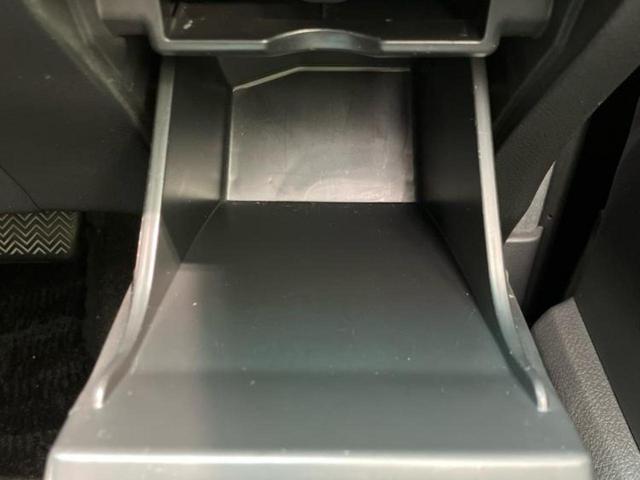 アルファード ２４０Ｓ　純正　８インチ　ＳＤナビ／フリップダウンモニター／両側電動スライドドア／ヘッドランプ　ＬＥＤ／ＥＴＣ／ＥＢＤ付ＡＢＳ／横滑り防止装置／エアバッグ　運転席／エアバッグ　助手席／エアバッグ　サイド（39枚目）