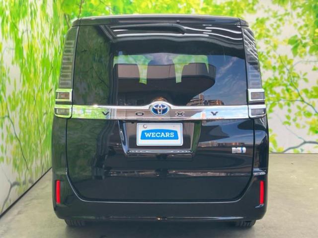 ヴォクシー ハイブリッドＶ　新品タイヤ／純正　ＳＤナビ／トヨタセーフティセンス／両側電動スライドドア／シートヒーター／ヘッドランプ　ＬＥＤ／Ｂｌｕｅｔｏｏｔｈ接続／ＥＴＣ／ＥＢＤ付ＡＢＳ／横滑り防止装置／アイドリングストップ（45枚目）