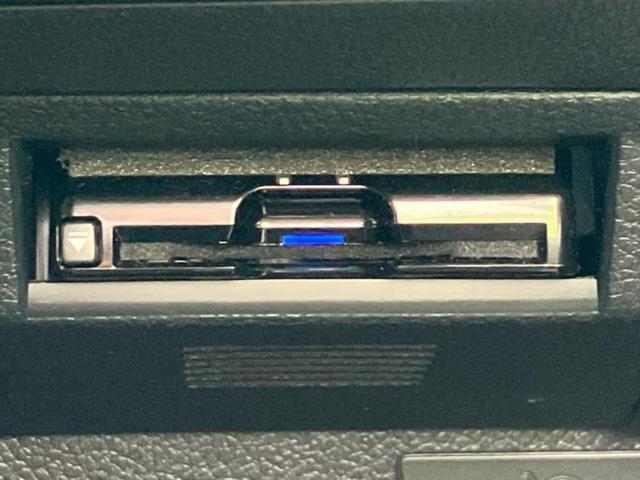 レヴォーグ 4WD1.6STIスポーツアイサイト 純正 9インチ SDナビ/スマートリヤビューミラー/衝突安全装置/シートヒーター 前席/車線逸脱防止支援システム/シート フルレザー/ドライブレコーダー 純正/ヘッドランプ LED 革シート 4WD(23枚目)