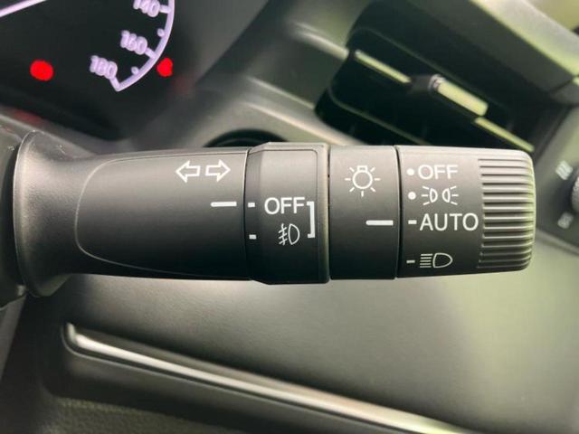 ヴェゼル ｅＨＥＶ　Ｚ　保証書／純正　９インチ　ナビ／ホンダセンシング／シートヒーター　前席／車線逸脱防止支援システム／シート　ハーフレザー／電動バックドア／登録済未使用車／ヘッドランプ　ＬＥＤ／ＵＳＢジャック　バックカメラ（16枚目）