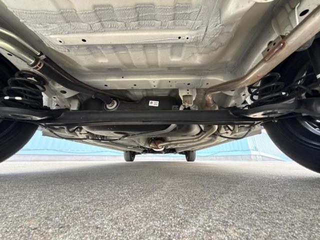 スペーシア ハイブリッドG 保証書/セーフティサポート(スズキ)/車線逸脱防止支援システム/ヘッドランプ LED/EBD付ABS/横滑り防止装置/アイドリングストップ/禁煙車/エアバッグ 運転席/エアバッグ 助手席 盗難防止装置(46枚目)