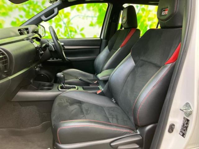ハイラックス ４ＷＤ　Ｚ　ＧＲスポーツ　保証書／ディスプレイオーディオ＋ナビ８インチ／衝突安全装置／全方位モニター／車線逸脱防止支援システム／シート　ハーフレザー／ドライブレコーダー　前後／ヘッドランプ　ＬＥＤ／ＵＳＢジャック　全周囲カメラ（6枚目）