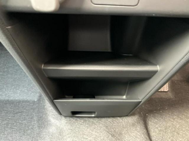 フリード ｅＨＥＶエアーＥＸ　保証書／純正　９インチ　メモリーナビ／ホンダセンシング／両側電動スライドドア／シートヒーター　前席／車線逸脱防止支援システム／登録済未使用車／ヘッドランプ　ＬＥＤ／Ｂｌｕｅｔｏｏｔｈ接続　バックカメラ（38枚目）