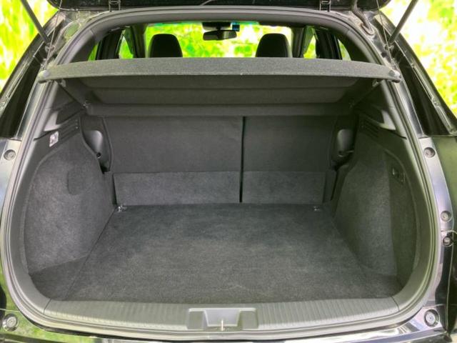 ヴェゼル ハイブリッドRS・ホンダセンシング 保証書/純正 SDナビ/ホンダセンシング/シートヒーター 前席/車線逸脱防止支援システム/シート ハーフレザー/ドライブレコーダー 純正/ヘッドランプ LED/USBジャック 衝突被害軽減システム(8枚目)