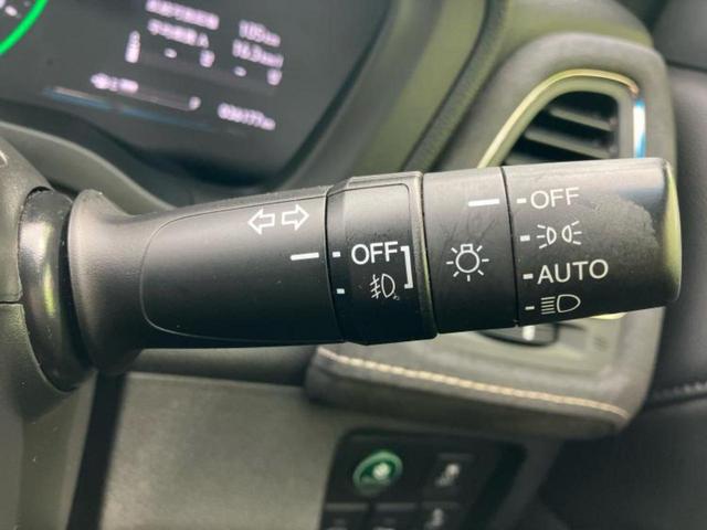 ヴェゼル ハイブリッドRS・ホンダセンシング 保証書/純正 SDナビ/ホンダセンシング/シートヒーター 前席/車線逸脱防止支援システム/シート ハーフレザー/ドライブレコーダー 純正/ヘッドランプ LED/USBジャック 衝突被害軽減システム(16枚目)