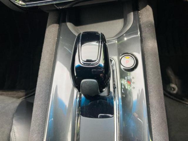 ヴェゼル ハイブリッドRS・ホンダセンシング 保証書/純正 SDナビ/ホンダセンシング/シートヒーター 前席/車線逸脱防止支援システム/シート ハーフレザー/ドライブレコーダー 純正/ヘッドランプ LED/USBジャック 衝突被害軽減システム(18枚目)