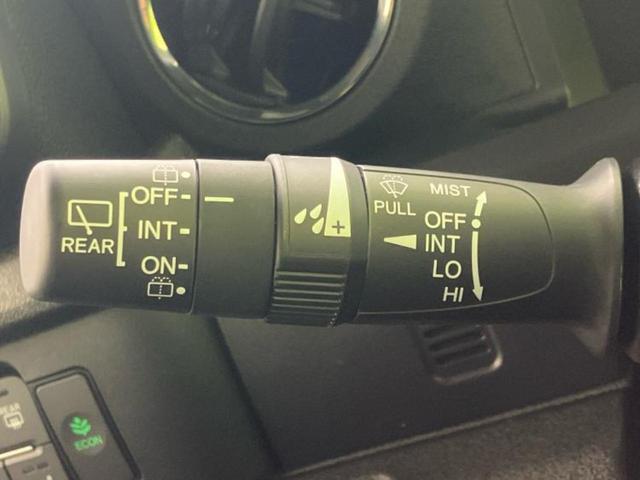 Ｎ－ＢＯＸカスタム ヒョウジュン　保証書／純正　８インチ　ナビ／ホンダセンシング／両側電動スライドドア／シートヒーター　前席／車線逸脱防止支援システム／登録済未使用車／ヘッドランプ　ＬＥＤ／Ｂｌｕｅｔｏｏｔｈ接続／ＥＢＤ付ＡＢＳ（17枚目）