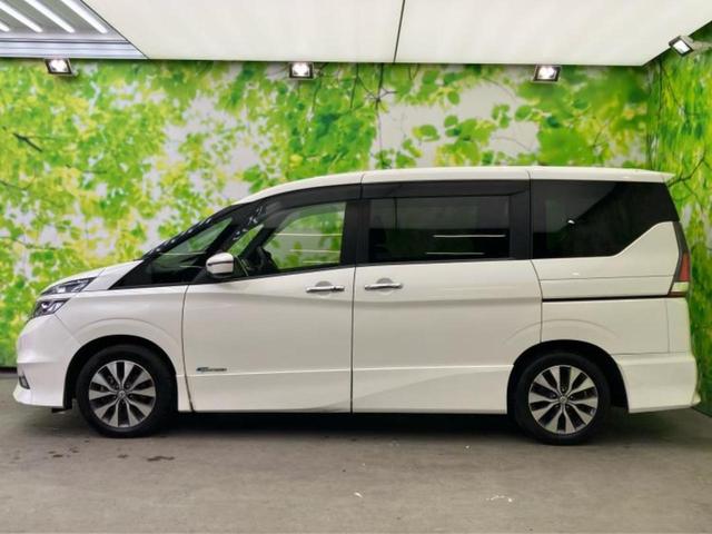 セレナ ハイウェイスター 新品タイヤ/保証書/純正 SDナビ/フリップダウンモニター/エマージェンシーブレーキ/電動スライドドア/車線逸脱防止支援システム/ヘッドランプ LED/Bluetooth接続/EBD付ABS(2枚目)