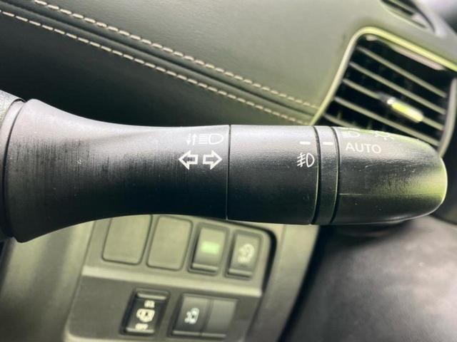 セレナ ハイウェイスター 新品タイヤ/保証書/純正 SDナビ/フリップダウンモニター/エマージェンシーブレーキ/電動スライドドア/車線逸脱防止支援システム/ヘッドランプ LED/Bluetooth接続/EBD付ABS(16枚目)