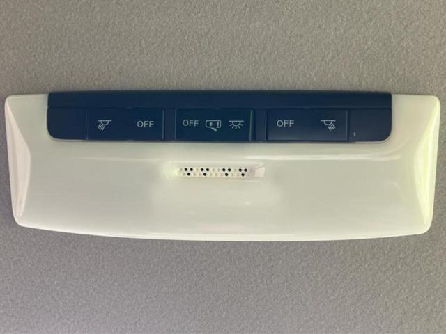 セレナ ハイウェイスター 新品タイヤ/保証書/純正 SDナビ/フリップダウンモニター/エマージェンシーブレーキ/電動スライドドア/車線逸脱防止支援システム/ヘッドランプ LED/Bluetooth接続/EBD付ABS(29枚目)