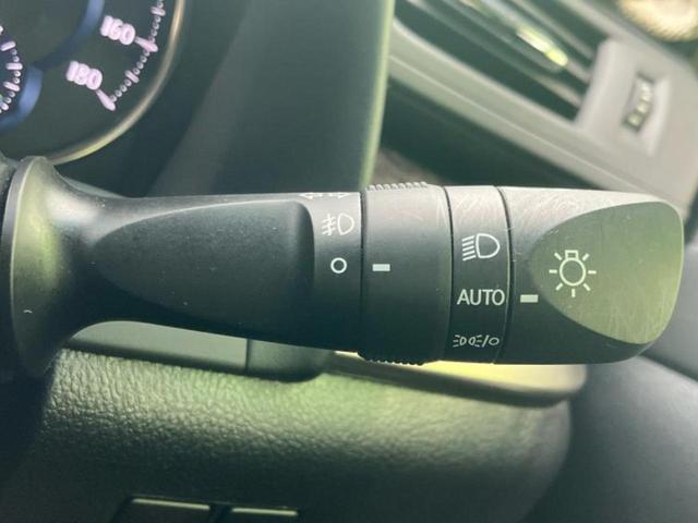 アルファードハイブリッド ４ＷＤハイブリッドＳタイプゴールド３　保証書／ディスプレイオーディオ＋ナビ９インチ／フリップダウンモニター／衝突安全装置／両側電動スライドドア／車線逸脱防止支援システム／シート　ハーフレザー／電動バックドア　衝突被害軽減システム　４ＷＤ（16枚目）