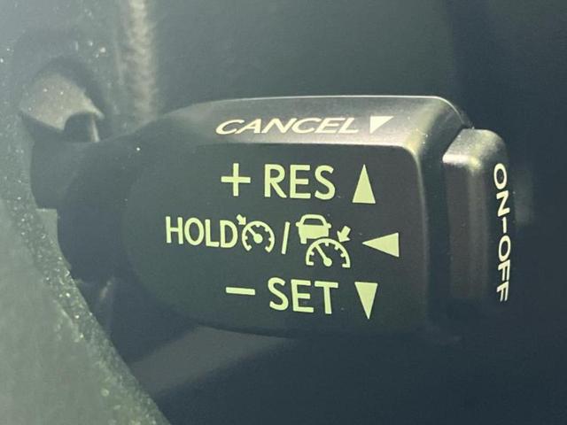 アルファードハイブリッド ４ＷＤハイブリッドＳタイプゴールド３　保証書／ディスプレイオーディオ＋ナビ９インチ／フリップダウンモニター／衝突安全装置／両側電動スライドドア／車線逸脱防止支援システム／シート　ハーフレザー／電動バックドア　衝突被害軽減システム　４ＷＤ（40枚目）