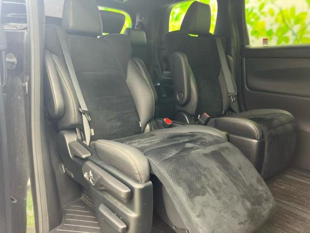 アルファードハイブリッド ４ＷＤハイブリッドＳタイプゴールド３　保証書／ディスプレイオーディオ＋ナビ９インチ／フリップダウンモニター／衝突安全装置／両側電動スライドドア／車線逸脱防止支援システム／シート　ハーフレザー／電動バックドア　衝突被害軽減システム　４ＷＤ（43枚目）