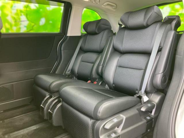 オデッセイハイブリッド ｅＨＥＶアブソルート・ＥＸ　新品タイヤ／保証書／純正　１０インチ　ＳＤナビ／フリップダウンモニター　社外　１１．５インチ／ホンダセンシング／両側電動スライドドア／シートヒーター　前席／全方位モニター／車線逸脱防止支援システム（8枚目）