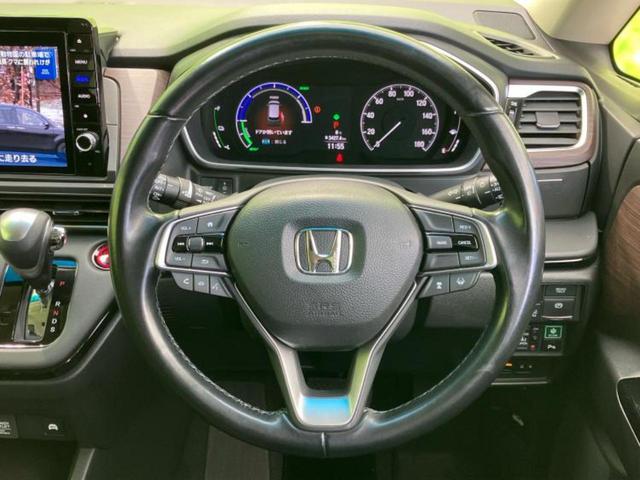 オデッセイハイブリッド ｅＨＥＶアブソルート・ＥＸ　新品タイヤ／保証書／純正　１０インチ　ＳＤナビ／フリップダウンモニター　社外　１１．５インチ／ホンダセンシング／両側電動スライドドア／シートヒーター　前席／全方位モニター／車線逸脱防止支援システム（16枚目）