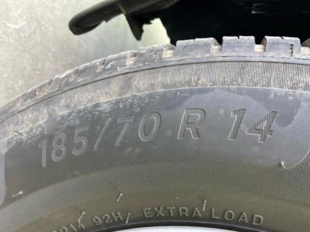 ノート Ｘ　ＤＩＧ－Ｓ　純正　ＳＤナビ／エマージェンシーブレーキ／車線逸脱防止支援システム／Ｂｌｕｅｔｏｏｔｈ接続／ＥＢＤ付ＡＢＳ／横滑り防止装置／アイドリングストップ／フルセグＴＶ／ＤＶＤ／エアバッグ　運転席　ＤＶＤ再生（40枚目）