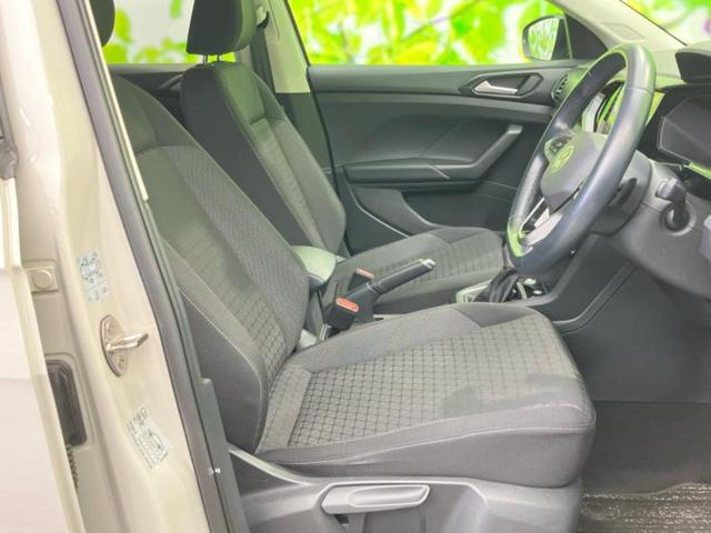 Ｔ－クロス ＴＳＩアクティブ　新品タイヤ／保証書／純正　ＳＤナビ／衝突安全装置／車線逸脱防止支援システム／ヘッドランプ　ＬＥＤ／Ｂｌｕｅｔｏｏｔｈ接続／ＥＴＣ２．０／ＥＢＤ付ＡＢＳ／横滑り防止装置／アイドリングストップ（4枚目）