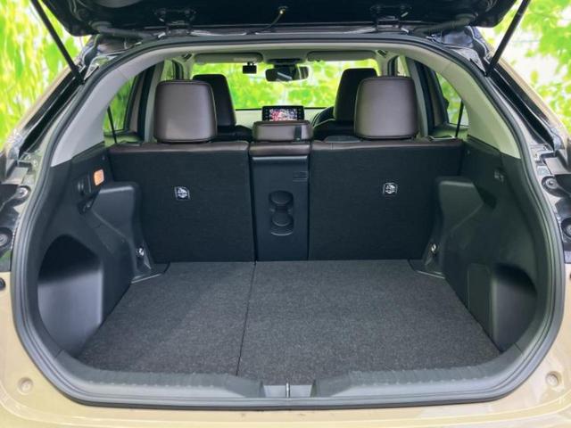 ヤリスクロス ハイブリッドZ 保証書/ディスプレイオーディオ8インチ/トヨタセーフティセンス/シートヒーター 前席/車線逸脱防止支援システム/シート ハーフレザー/ドライブレコーダー 社外/ヘッドランプ LED バックカメラ TV(8枚目)