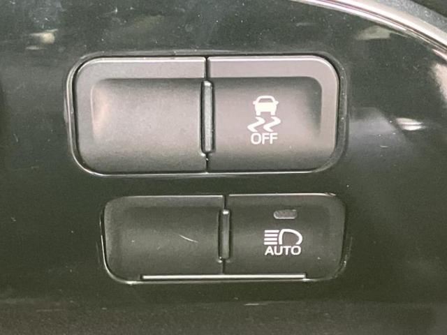 プリウス Ｓツーリングセレクション　純正エアロ／保証書／純正　９インチ　ＳＤナビ／衝突安全装置／シートヒーター　前席／車線逸脱防止支援システム／シート　合皮／ドライブレコーダー　純正／ヘッドランプ　ＬＥＤ／Ｂｌｕｅｔｏｏｔｈ接続　ＥＴＣ（25枚目）