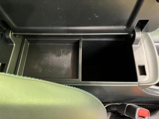 プリウス Ｓツーリングセレクション　純正エアロ／保証書／純正　９インチ　ＳＤナビ／衝突安全装置／シートヒーター　前席／車線逸脱防止支援システム／シート　合皮／ドライブレコーダー　純正／ヘッドランプ　ＬＥＤ／Ｂｌｕｅｔｏｏｔｈ接続　ＥＴＣ（30枚目）