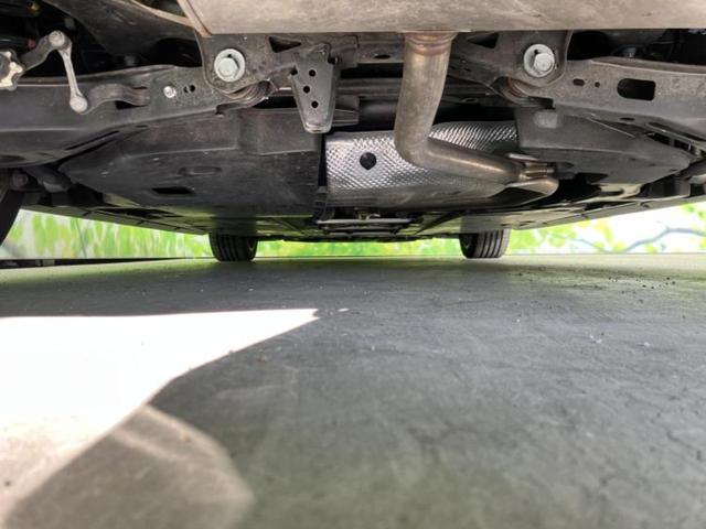 プリウス Ｓツーリングセレクション　純正エアロ／保証書／純正　９インチ　ＳＤナビ／衝突安全装置／シートヒーター　前席／車線逸脱防止支援システム／シート　合皮／ドライブレコーダー　純正／ヘッドランプ　ＬＥＤ／Ｂｌｕｅｔｏｏｔｈ接続　ＥＴＣ（40枚目）