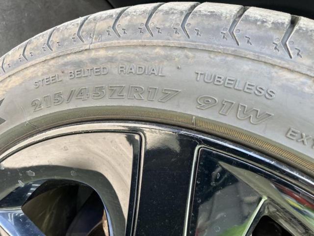 プリウス Ｓツーリングセレクション　純正エアロ／保証書／純正　９インチ　ＳＤナビ／衝突安全装置／シートヒーター　前席／車線逸脱防止支援システム／シート　合皮／ドライブレコーダー　純正／ヘッドランプ　ＬＥＤ／Ｂｌｕｅｔｏｏｔｈ接続　ＥＴＣ（45枚目）