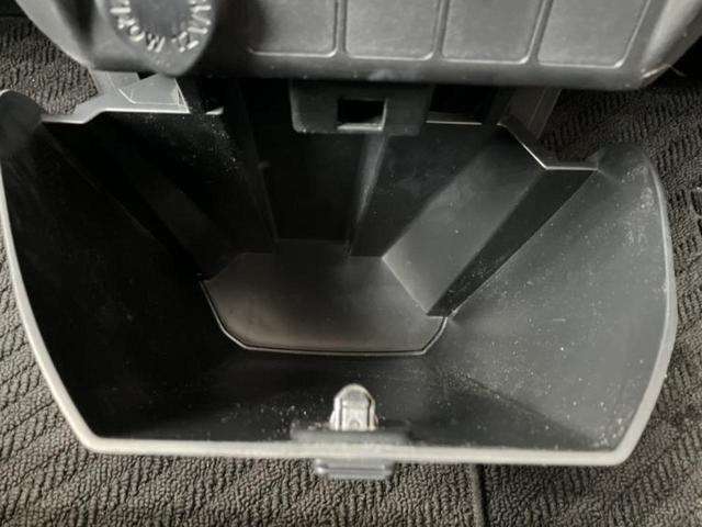 ルーミー カスタムＧ　保証書／ディスプレイオーディオ／両側電動スライドドア／全方位モニター／車線逸脱防止支援システム／ドライブレコーダー　社外／ヘッドランプ　ＬＥＤ／ＵＳＢジャック／Ｂｌｕｅｔｏｏｔｈ接続／ＥＴＣ　ドラレコ（35枚目）