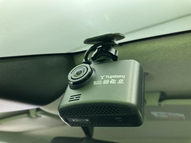 ルーミー カスタムＧ　保証書／ディスプレイオーディオ／両側電動スライドドア／全方位モニター／車線逸脱防止支援システム／ドライブレコーダー　社外／ヘッドランプ　ＬＥＤ／ＵＳＢジャック／Ｂｌｕｅｔｏｏｔｈ接続／ＥＴＣ　ドラレコ（41枚目）