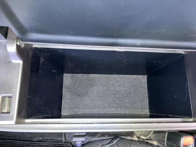 プリウス Ｓセーフティプラス　保証書／純正　９インチ　ＳＤナビ／衝突安全装置／車線逸脱防止支援システム／ドライブレコーダー　純正／ヘッドランプ　ＬＥＤ／Ｂｌｕｅｔｏｏｔｈ接続／ＥＴＣ／ＥＢＤ付ＡＢＳ／横滑り防止装置　バックカメラ（31枚目）