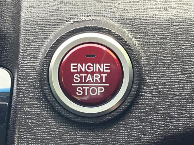 Ｎ－ＯＮＥ プレミアム・Ｌパッケージ　新品タイヤ／保証書／ディスプレイオーディオ／ヘッドランプ　ＨＩＤ／Ｂｌｕｅｔｏｏｔｈ接続／ＨＤＭＩ接続／ＥＢＤ付ＡＢＳ／横滑り防止装置／エアバッグ　運転席／エアバッグ　助手席　ＨＩＤヘッドライト（17枚目）