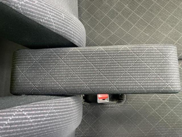 Ｎ－ＯＮＥ プレミアム・Ｌパッケージ　新品タイヤ／保証書／ディスプレイオーディオ／ヘッドランプ　ＨＩＤ／Ｂｌｕｅｔｏｏｔｈ接続／ＨＤＭＩ接続／ＥＢＤ付ＡＢＳ／横滑り防止装置／エアバッグ　運転席／エアバッグ　助手席　ＨＩＤヘッドライト（27枚目）