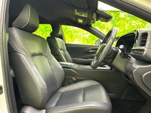 クラウンクロスオーバー ４ＷＤ　Ｇアドバンスドレザーパッケージ　新品タイヤ／純正エアロ／保証書／ディスプレイオーディオ＋ナビ／デジタルインナーミラー／トヨタセーフティセンス／シートヒーター　前席／パノラミックビューモニター／車線逸脱防止支援システム　革シート（6枚目）