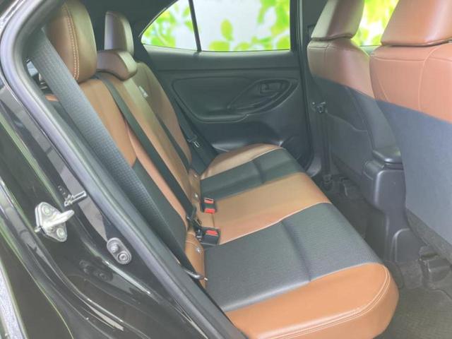 ヤリスクロス ハイブリッドZアドベンチャー 保証書/純正 8インチ メモリーナビ/トヨタセーフティセンス/シートヒーター 前席/パノラミックビューモニター/車線逸脱防止支援システム/シート 合皮/ヘッドランプ LED/USBジャック 電動シート(5枚目)