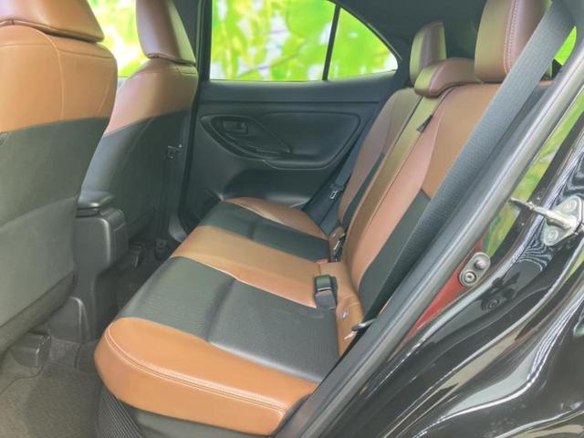 ヤリスクロス ハイブリッドZアドベンチャー 保証書/純正 8インチ メモリーナビ/トヨタセーフティセンス/シートヒーター 前席/パノラミックビューモニター/車線逸脱防止支援システム/シート 合皮/ヘッドランプ LED/USBジャック 電動シート(7枚目)