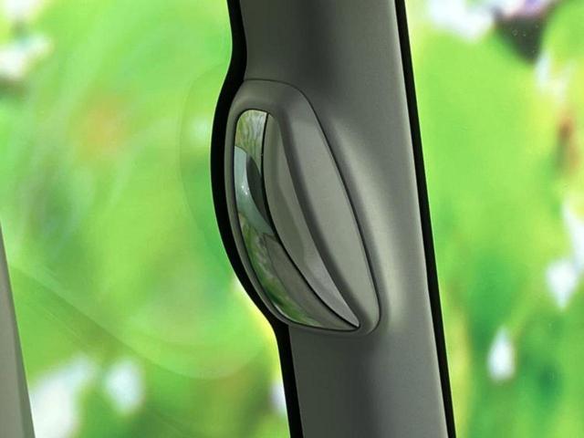 スペーシア ハイブリッドＧ　新品タイヤ／保証書／純正　ＳＤナビ／セーフティサポート（スズキ）／全方位モニター用カメラ／車線逸脱防止支援システム／ＥＢＤ付ＡＢＳ／横滑り防止装置／アイドリングストップ／フルセグＴＶ　全周囲カメラ（36枚目）