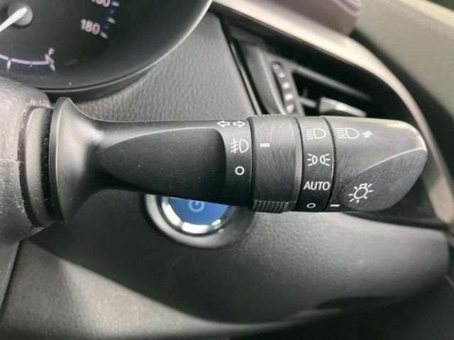 Ｃ－ＨＲ Ｇ　新品タイヤ／保証書／純正　９インチ　ＳＤナビ／トヨタセーフティセンス／シートヒーター／車線逸脱防止支援システム／ヘッドランプ　ＬＥＤ／Ｂｌｕｅｔｏｏｔｈ接続／ＥＴＣ／ＥＢＤ付ＡＢＳ／横滑り防止装置（16枚目）