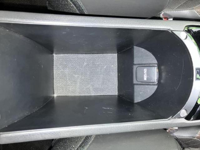 Ｃ－ＨＲ Ｇ　新品タイヤ／保証書／純正　９インチ　ＳＤナビ／トヨタセーフティセンス／シートヒーター／車線逸脱防止支援システム／ヘッドランプ　ＬＥＤ／Ｂｌｕｅｔｏｏｔｈ接続／ＥＴＣ／ＥＢＤ付ＡＢＳ／横滑り防止装置（30枚目）