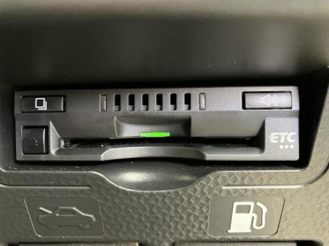 ルーミー カスタムＧ－Ｔ　純正エアロ／ディスプレイオーディオ／衝突安全装置／両側電動スライドドア／シートヒーター　前席／パノラミックビューモニター／車線逸脱防止支援システム／ドライブレコーダー　前後／ヘッドランプ　ＬＥＤ（18枚目）