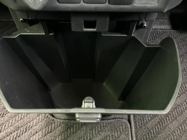 ルーミー カスタムＧ－Ｔ　純正エアロ／ディスプレイオーディオ／衝突安全装置／両側電動スライドドア／シートヒーター　前席／パノラミックビューモニター／車線逸脱防止支援システム／ドライブレコーダー　前後／ヘッドランプ　ＬＥＤ（35枚目）