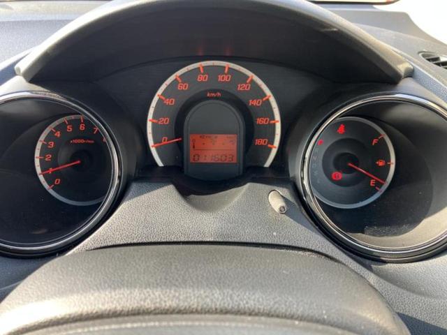 フィット １３Ｇ・スマートセレクションファインスタイル　社外　ＳＤナビ／ヘッドランプ　ＨＩＤ／ＥＴＣ／ＥＢＤ付ＡＢＳ／フルセグＴＶ／ＤＶＤ／エアバッグ　運転席／エアバッグ　助手席／パワーウインドウ／キーレスエントリー／オートエアコン／パワーステアリング（13枚目）