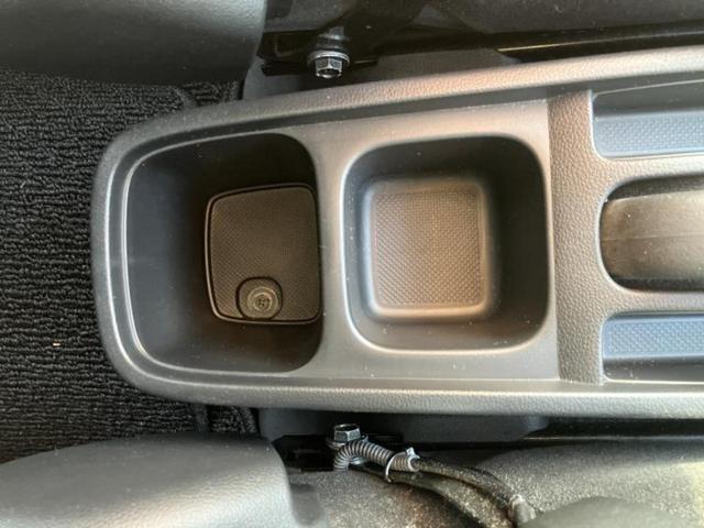 フィット １３Ｇ・スマートセレクションファインスタイル　社外　ＳＤナビ／ヘッドランプ　ＨＩＤ／ＥＴＣ／ＥＢＤ付ＡＢＳ／フルセグＴＶ／ＤＶＤ／エアバッグ　運転席／エアバッグ　助手席／パワーウインドウ／キーレスエントリー／オートエアコン／パワーステアリング（35枚目）