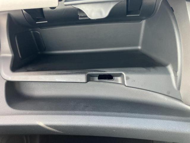 フィット １３Ｇ・スマートセレクションファインスタイル　社外　ＳＤナビ／ヘッドランプ　ＨＩＤ／ＥＴＣ／ＥＢＤ付ＡＢＳ／フルセグＴＶ／ＤＶＤ／エアバッグ　運転席／エアバッグ　助手席／パワーウインドウ／キーレスエントリー／オートエアコン／パワーステアリング（36枚目）